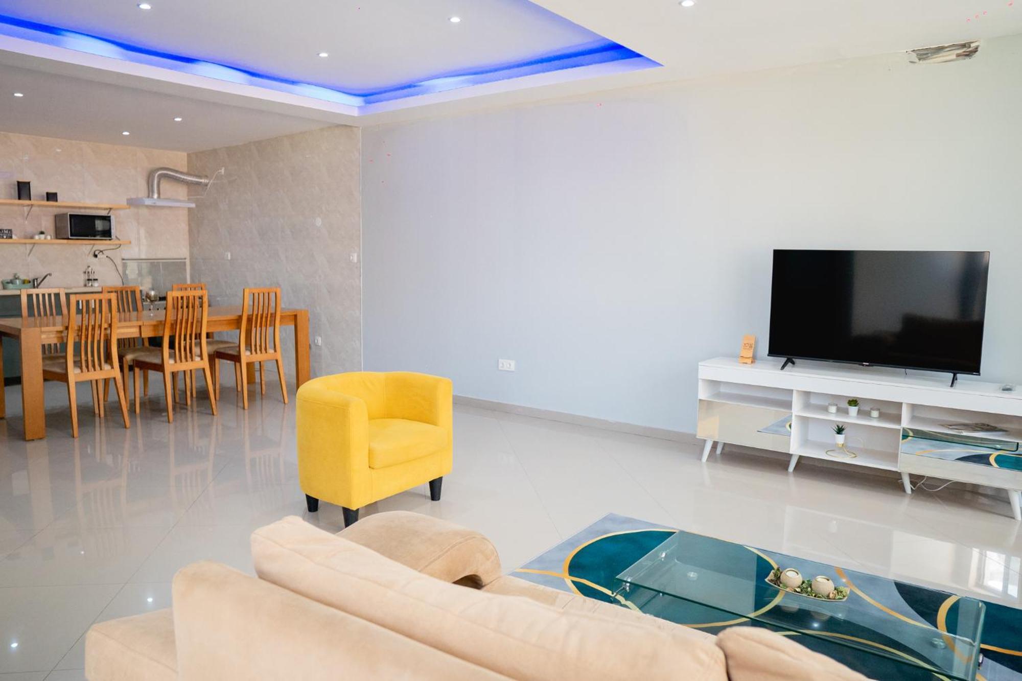 Apartment Santo Antonio I - T3 Praia